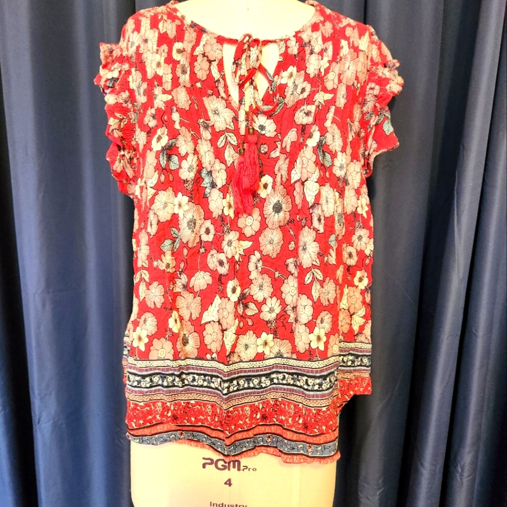 Flutter sleeve boho style blouse, size Small